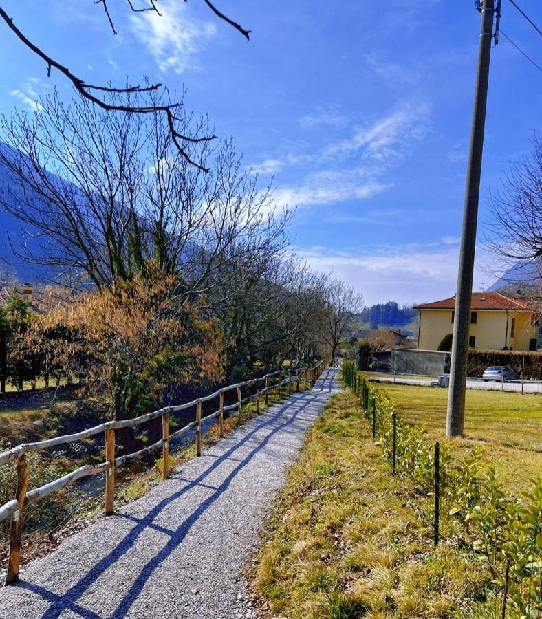 Casa R&E Villa Valbrona Buitenkant foto