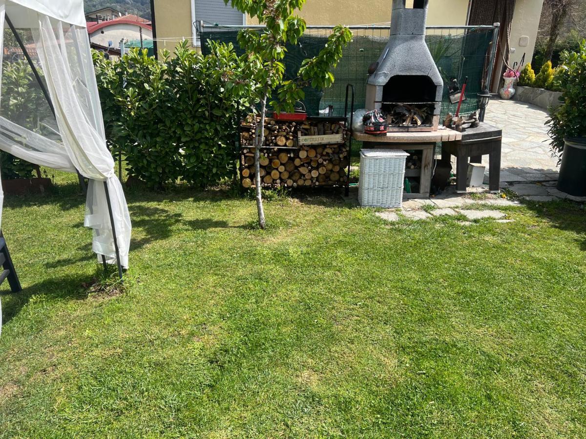 Casa R&E Villa Valbrona Buitenkant foto